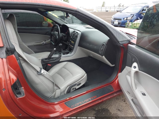 45116086 :رقم المزاد ، 1G1YY26U665116390 vin ، 2006 Chevrolet Corvette مزاد بيع