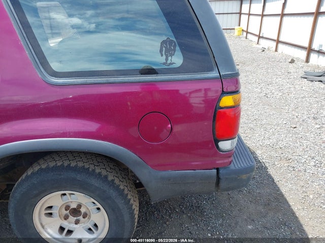 45116090 :رقم المزاد ، 1FMCU24X6TUD76263 vin ، 1996 Ford Explorer مزاد بيع