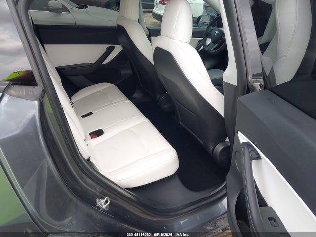 Продаж на аукціоні авто 2021 Tesla Model Y Standard Range Rear-wheel Drive, vin: 5YJYGDED6MF123312, номер лоту: 45116092