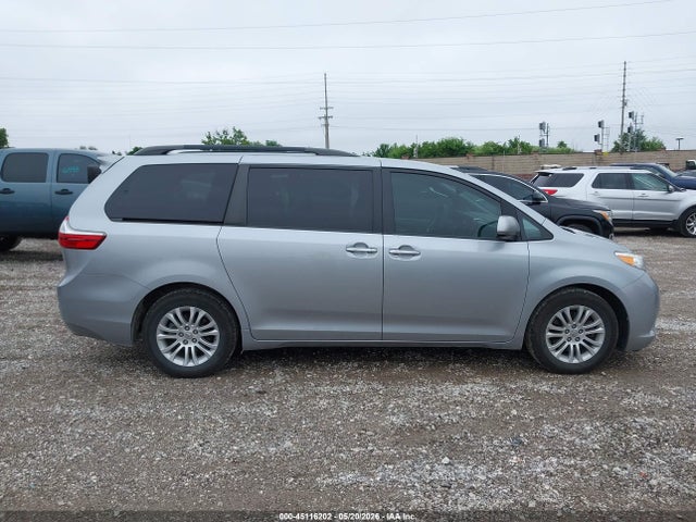 Toyota Sienna Xle 8 Passenger 2015 5TDYK3DC9FS656724 Image 13