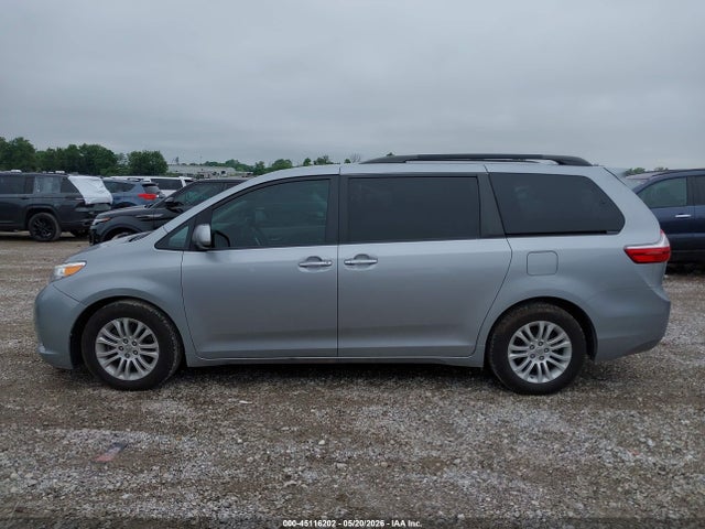 Toyota Sienna Xle 8 Passenger 2015 5TDYK3DC9FS656724 Image 14