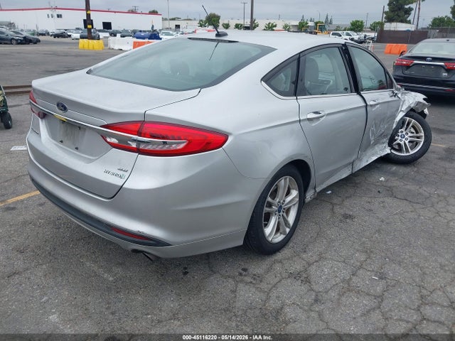 3FA6P0LUXJR198355 Ford Fusion Hybrid Se