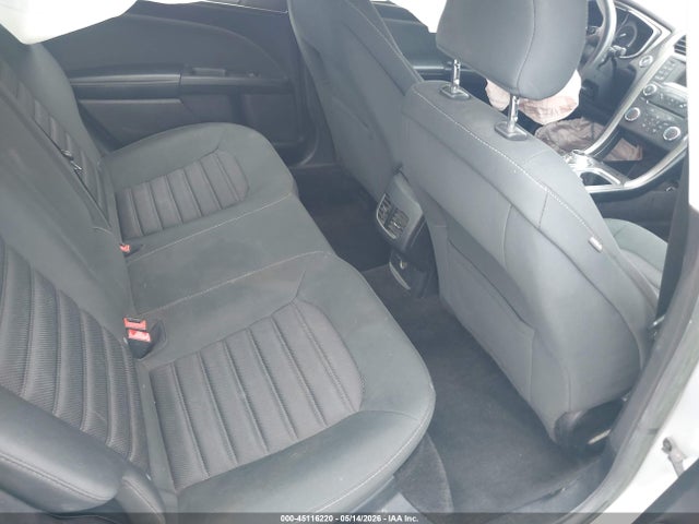 3FA6P0LUXJR198355 Ford Fusion Hybrid Se
