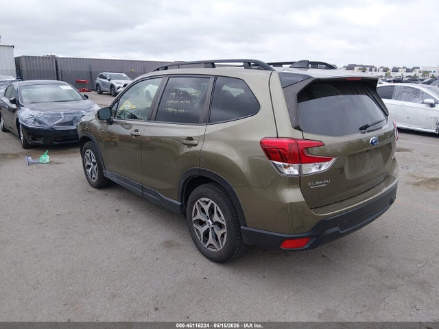 Subaru Forester Premium 2024 JF2SKADC6RH493096 Image 3