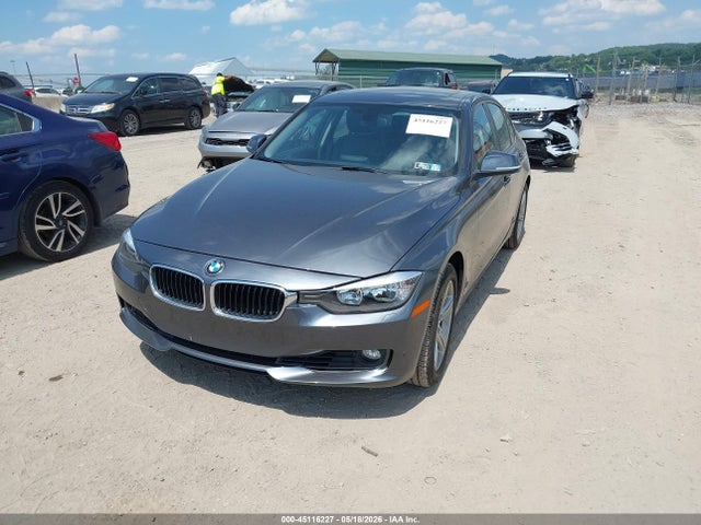 45116227 :رقم المزاد ، WBA3B5G5XENS11428 vin ، 2014 Bmw 328i Xdrive مزاد بيع
