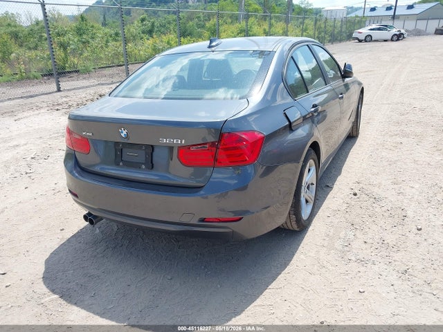 45116227 :رقم المزاد ، WBA3B5G5XENS11428 vin ، 2014 Bmw 328i Xdrive مزاد بيع