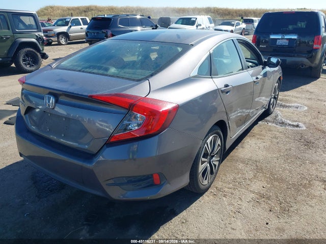 45116231 :رقم المزاد ، 2HGFC2F56JH565917 vin ، 2018 Honda Civic Lx مزاد بيع