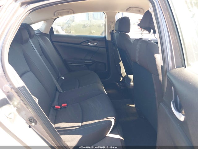 45116231 :رقم المزاد ، 2HGFC2F56JH565917 vin ، 2018 Honda Civic Lx مزاد بيع