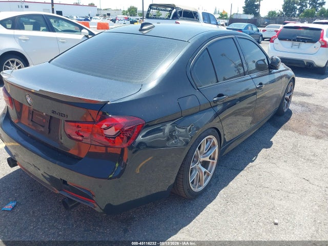 BMW 340i 2018 WBA8B3G54JNV01099 Image 4