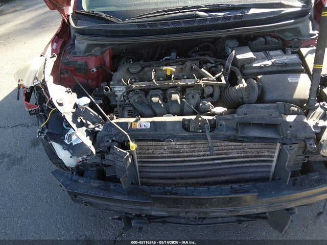 Продаж на аукціоні авто 2015 Hyundai Elantra Se, vin: KMHDH4AE8FU423997, номер лоту: 45116246