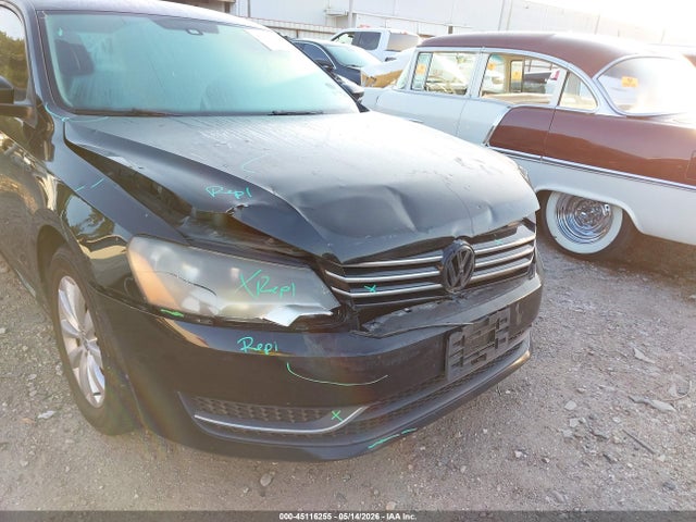 1VWAT7A31FC035101 Volkswagen Passat 1.8t Wolfsburg Edition