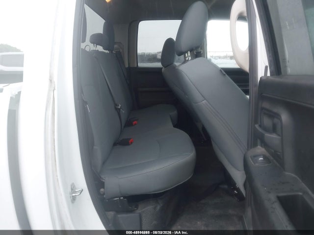Продаж на аукціоні авто 2018 Ram 1500 Tradesman  4x4 6'4 Box, vin: 1C6RR7FG0JS297200, номер лоту: 45116265