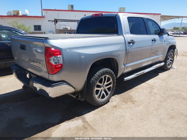 Aukcja sprzedaży 2018 Toyota Tundra Sr5 5.7l V8, vin: 5TFDW5F13JX690297, numer aukcji: 45116279