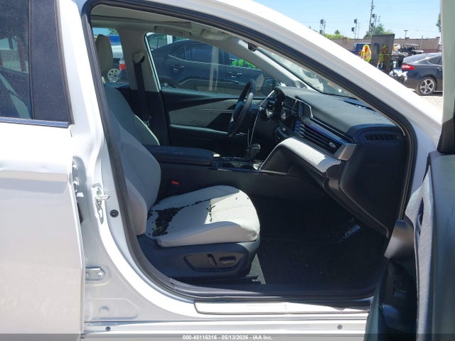 Toyota CAMRY XLE 2025 4T1DAACK3SU597220 Image 5