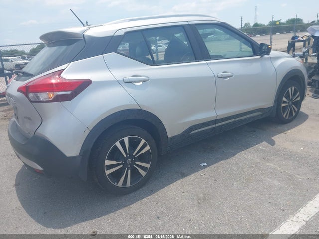 45116354 :رقم المزاد ، 3N1CP5CU3KL521629 vin ، 2019 Nissan Kicks Sr مزاد بيع