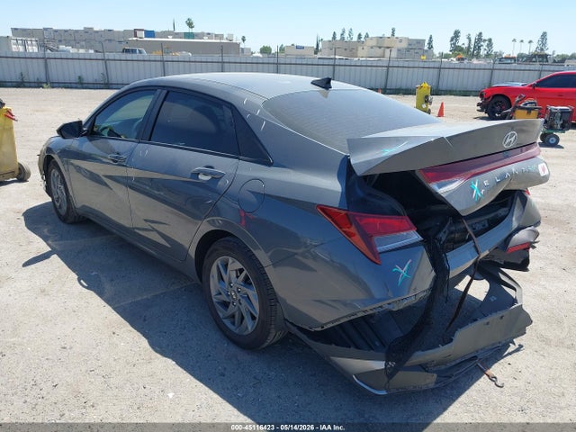 KMHLM4DG5RU807552 Hyundai ELANTRA SEL