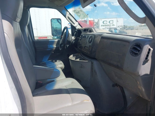 Продажа на аукционе авто 2011 Ford E-450 Cutaway, vin: 1FDXE4FS1BDA06932, номер лота: 45116491