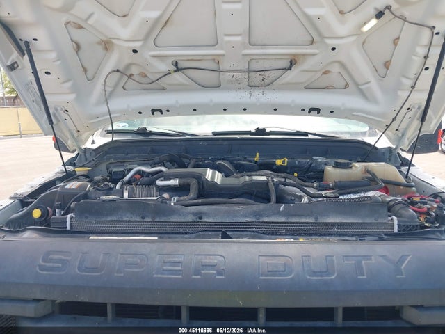 1FD8X3HT0GEA51439 Ford F-350 Chassis Xl
