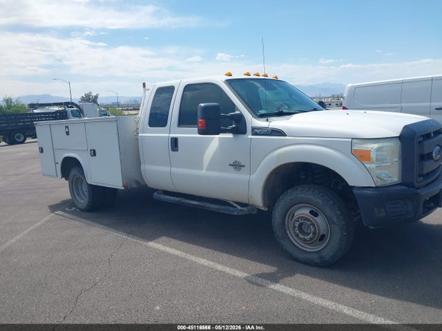 1FD8X3HT0GEA51439 Ford F-350 Chassis Xl