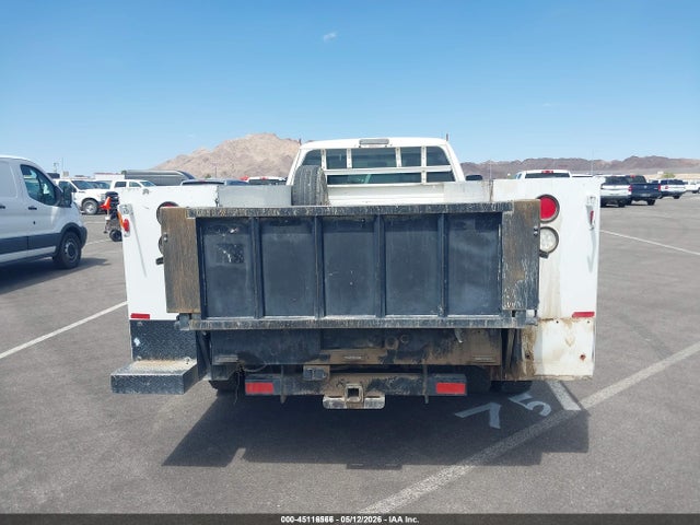 1FD8X3HT0GEA51439 Ford F-350 Chassis Xl