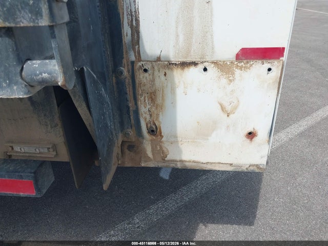 1FD8X3HT0GEA51439 Ford F-350 Chassis Xl