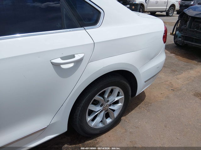 Aukcja sprzedaży 2016 Volkswagen Passat 1.8t S, vin: 1VWAS7A39GC062521, numer aukcji: 45116569