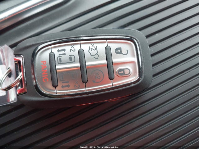 Продажа на аукционе авто 2026 Chrysler Pacifica Limited, vin: 2C4RC1GG2TR272504, номер лота: 45116629