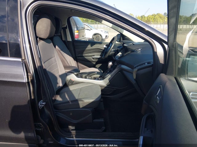Продаж на аукціоні авто 2016 Ford Escape Se, vin: 1FMCU9GX7GUC57180, номер лоту: 45116637