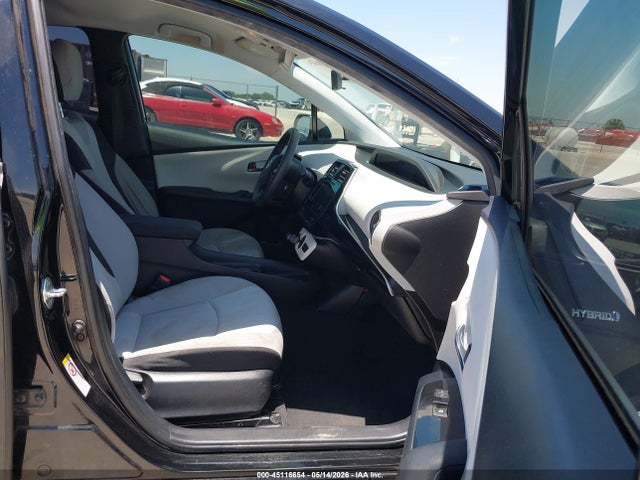 Продажа на аукционе авто 2016 Toyota Prius Two, vin: JTDKBRFU3G3005431, номер лота: 45116654