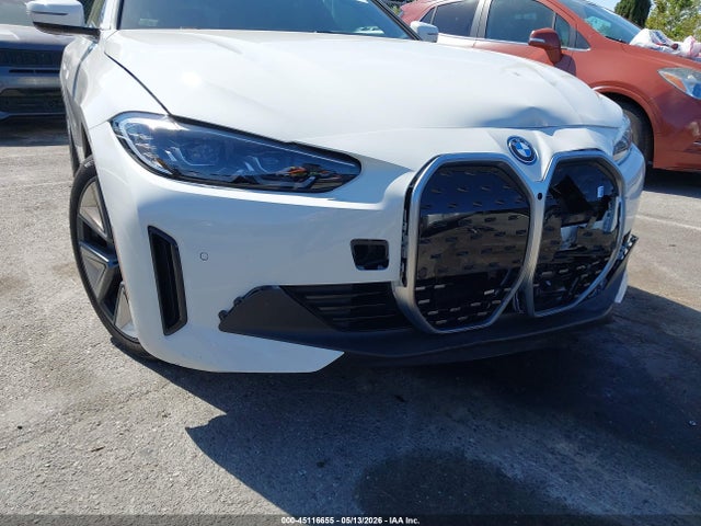 BMW I4 Edrive35 2023 WBY43AW02PFP62919 Image 19