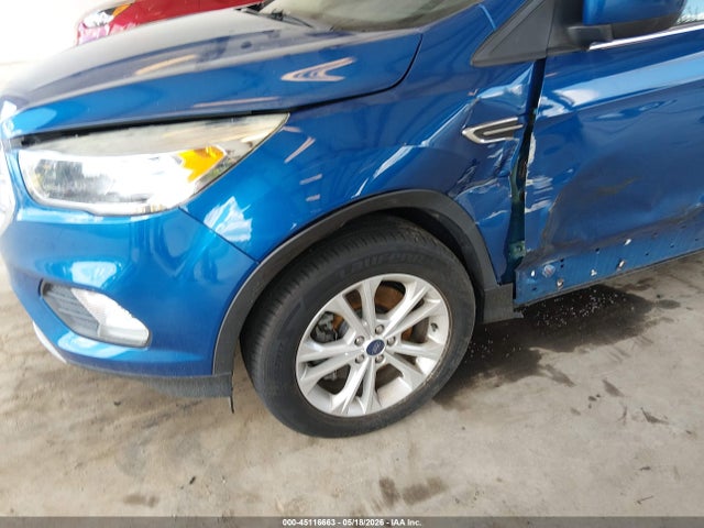 1FMCU9GD1HUE39528 Ford ESCAPE SE
