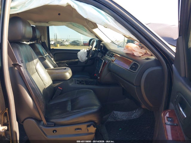 Продажа на аукционе авто 2012 Chevrolet Suburban 1500 Lt, vin: 1GNSKJE72CR121361, номер лота: 45116690
