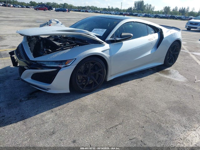 45116732 :رقم المزاد ، 19UNC1B03HY000444 vin ، 2017 Acura Nsx مزاد بيع
