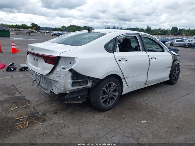 KIA Forte Lxs 2023 3KPF24AD2PE653735 Image 4