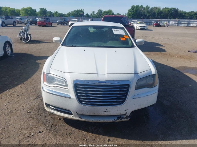 2014 Chrysler 300 მანქანა იყიდება აუქციონზე, vin: 2C3CCAAG3EH288643, აუქციონის ნომერი: 45116748