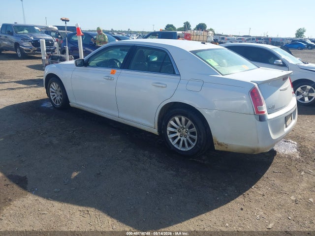 2014 Chrysler 300 მანქანა იყიდება აუქციონზე, vin: 2C3CCAAG3EH288643, აუქციონის ნომერი: 45116748
