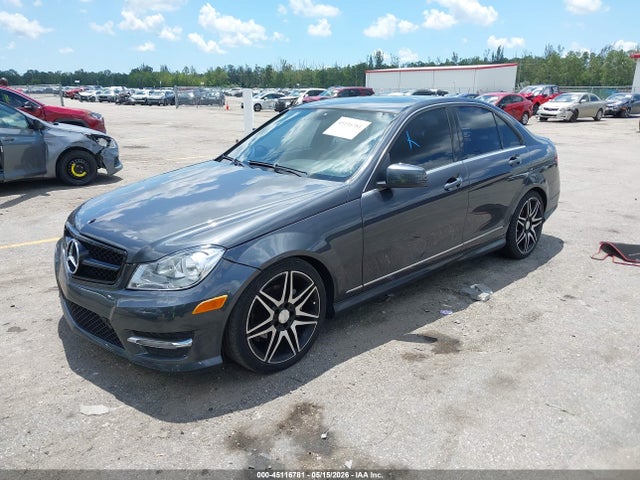 Продаж на аукціоні авто 2013 Mercedes-benz C 250 Sport, vin: WDDGF4HB6DR268794, номер лоту: 45116781