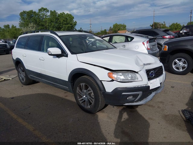 2015 YV440MBK8F1221658 main image