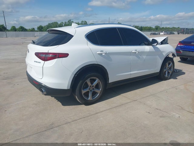 45116813 :رقم المزاد ، ZASPAKAN7M7D14699 vin ، 2021 Alfa Romeo Stelvio Awd مزاد بيع