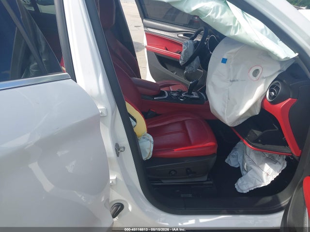 45116813 :رقم المزاد ، ZASPAKAN7M7D14699 vin ، 2021 Alfa Romeo Stelvio Awd مزاد بيع