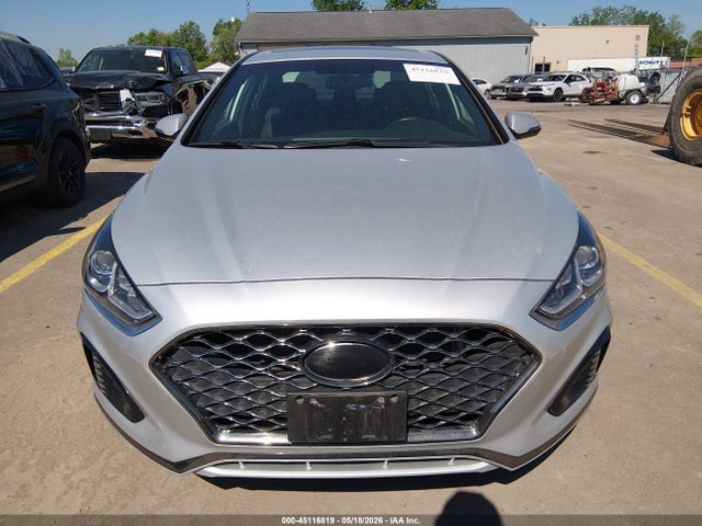 Продажа на аукционе авто 2018 Hyundai Sonata Sport, vin: 5NPE34AF7JH600185, номер лота: 45116819