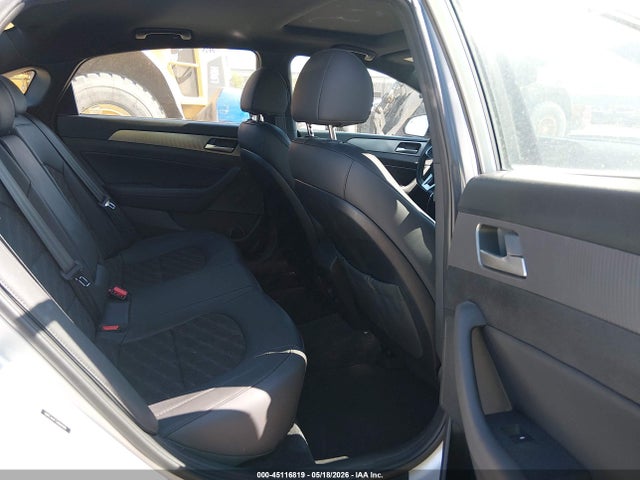 Продажа на аукционе авто 2018 Hyundai Sonata Sport, vin: 5NPE34AF7JH600185, номер лота: 45116819