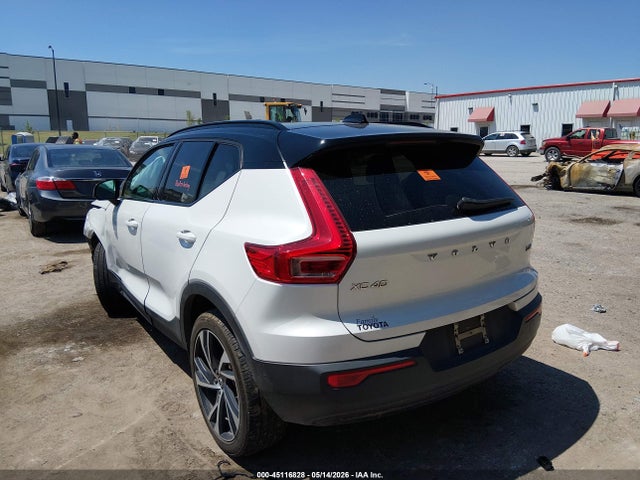 Auction sale of the 2022 Volvo Xc40 T5 R-design, vin: YV4162UM6N2648625, lot number: 45116828