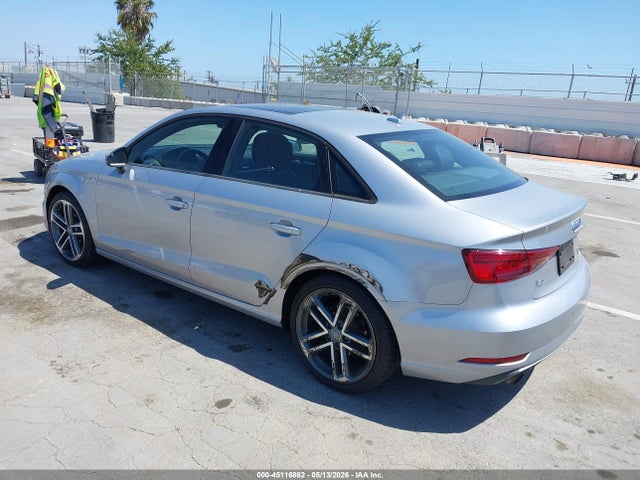 2018 Audi A3 2.0t Premium/2.0t Tech Premium მანქანა იყიდება აუქციონზე, vin: WAUB8GFF7J1009471, აუქციონის ნომერი: 45116862