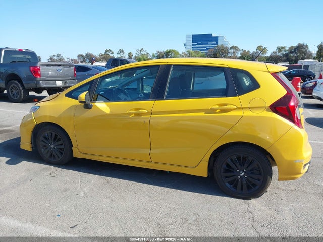 3HGGK5H76JM703500 Honda Fit Sport