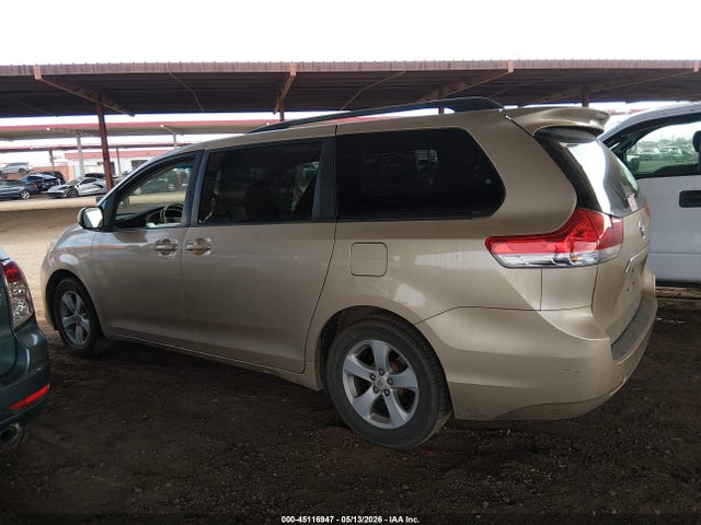 Продаж на аукціоні авто 2011 Toyota Sienna Le V6, vin: 5TDKK3DC8BS169790, номер лоту: 45116947