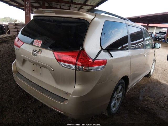 Продаж на аукціоні авто 2011 Toyota Sienna Le V6, vin: 5TDKK3DC8BS169790, номер лоту: 45116947