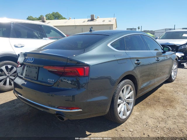 45116953 :رقم المزاد ، WAUCNCF52JA058042 vin ، 2018 Audi A5 2.0t Premium مزاد بيع