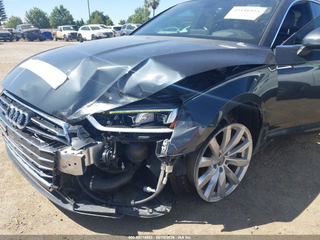 45116953 :رقم المزاد ، WAUCNCF52JA058042 vin ، 2018 Audi A5 2.0t Premium مزاد بيع