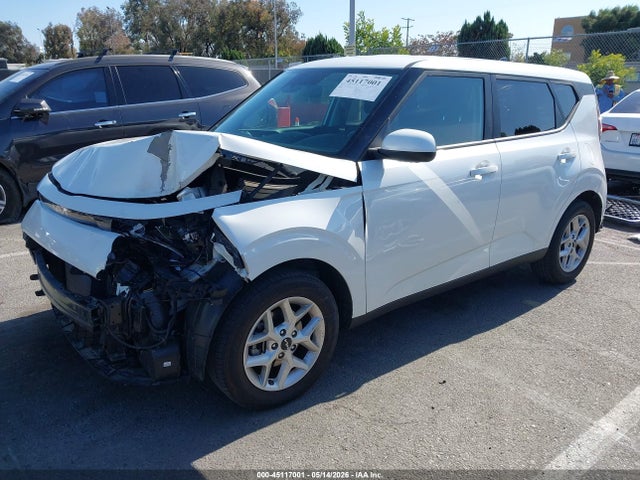 KIA SOUL LX 2023 KNDJ23AU4P7889615 Image 2